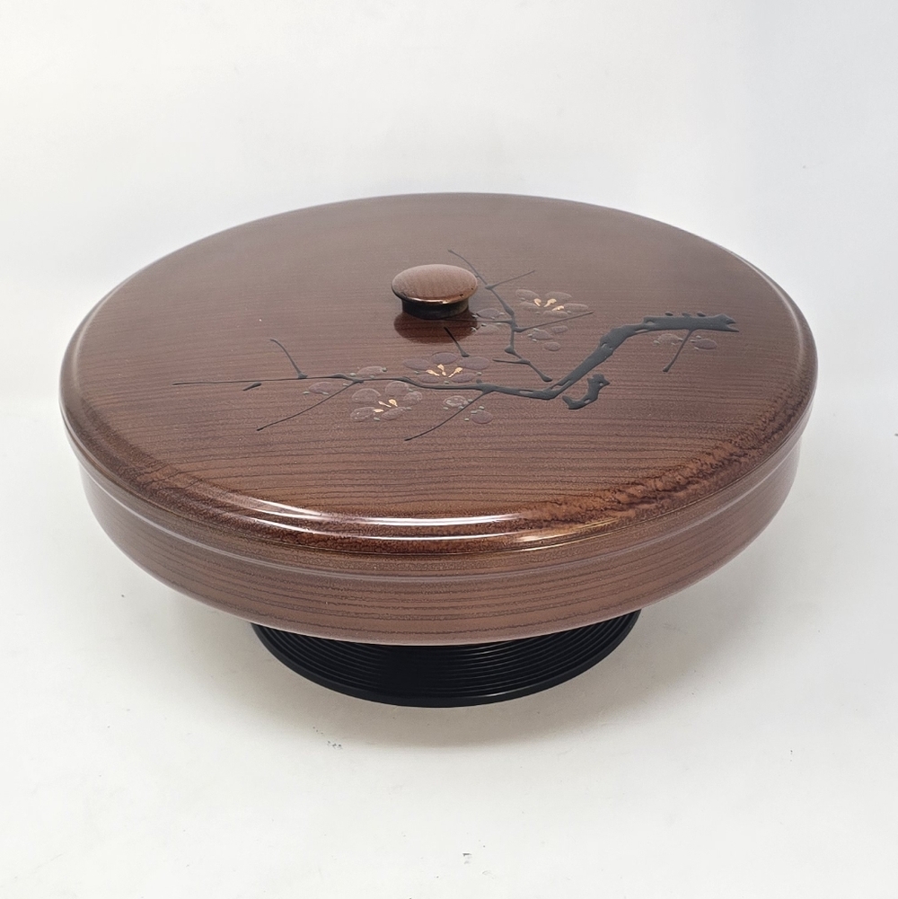 Vintage lazy susan bento box japanese lacquer finish‎ serving divided bowl.